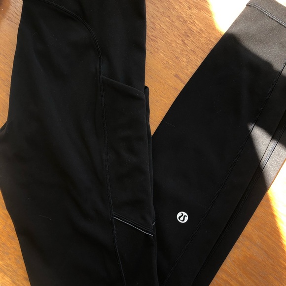 Like New lululemon Speed Up Tight Full-On Luxtreme Leggings - Picture 3 of 6